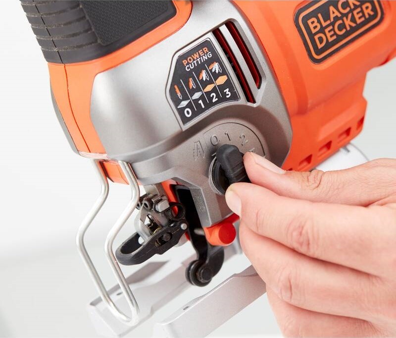 Priamočiara píla Black-Decker BES610-QS Priamočiara píla Black-Decker BES610-QS