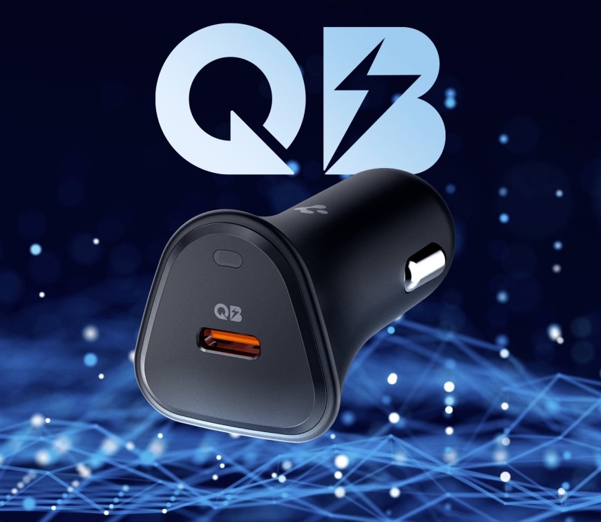 Adaptér do auta Spigen Essential 30W 1xUSB-C čierny Adaptér do auta Spigen Essential 30W 1xUSB-C - čierny