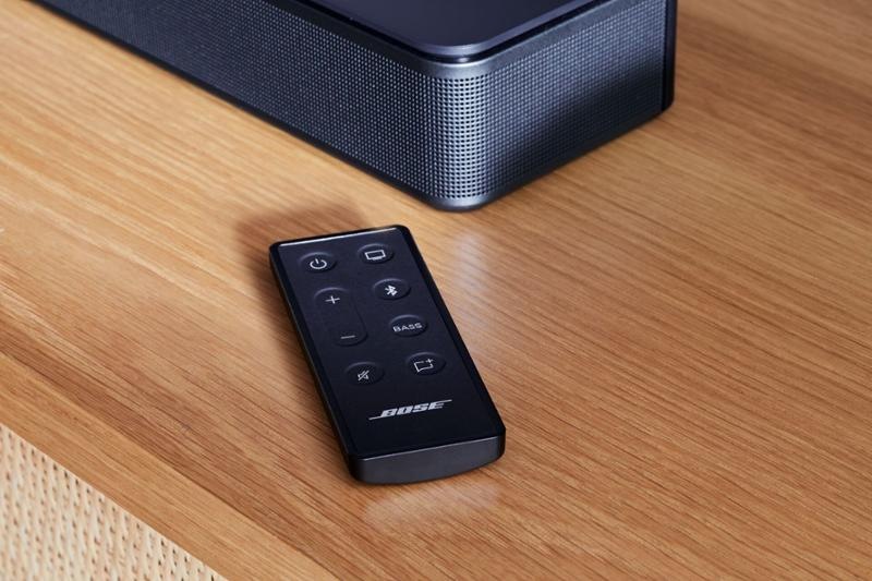 Soundbar Bose TV Speaker čierny