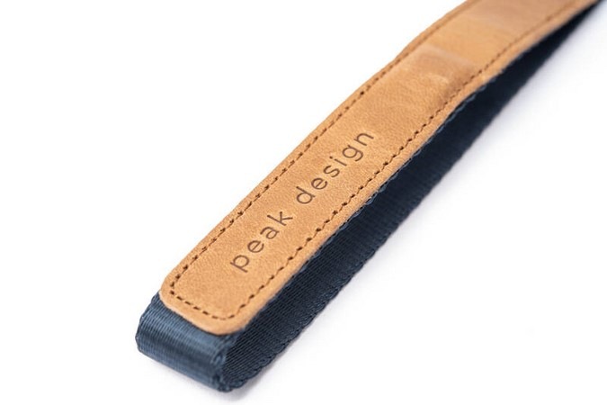 Popruh Peak Design Cuff modré Popruh Peak Design Cuff modré