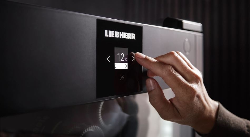 Vínotéka Liebherr GrandCru Selection WSbli 5231 čierna Vinotéka Liebherr WSbli 5231″ width=