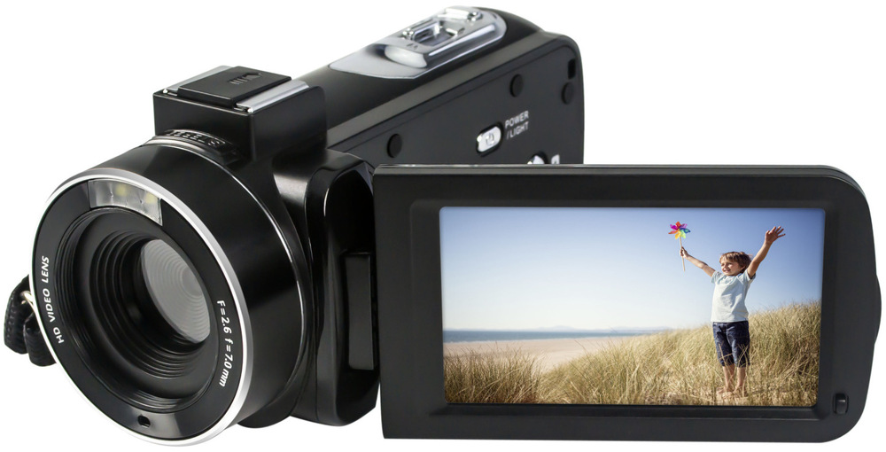 Videokamera AgfaPhoto Realimove CC2700 čierna Videokamera AgfaPhoto CC2700 s otvoreným výklopným LCD displejom.