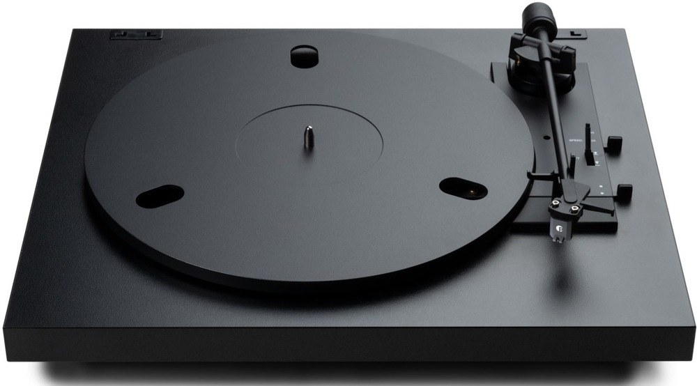 Gramofón Pro-Ject A1.2 čierny Gramofón Pro-Ject A1.2 s automatizovaným systémom