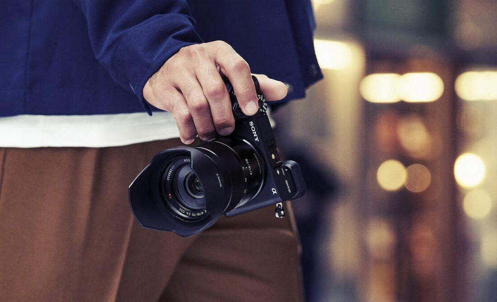 Digitálny fotoaparát Sony Alpha 6400, tělo čierny