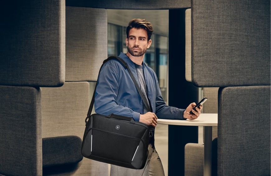 Taška na notebook Wenger XE Compact Brief 16" - čierna