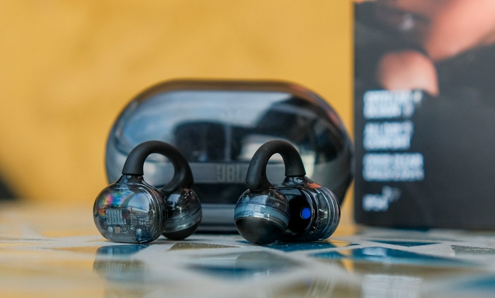 Slúchadlá JBL Soundgear Clips čierna Slúchadlá JBL Soundgear Clips čierna