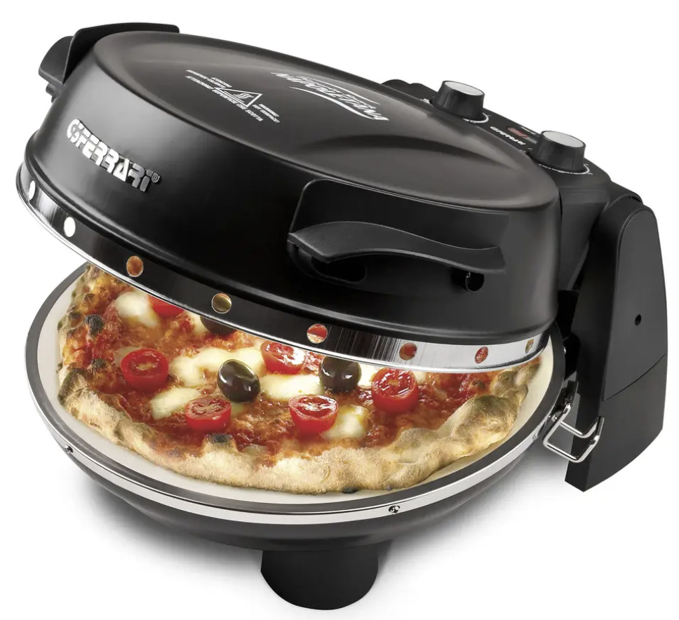 Pec na pizzu G3 Ferrari G1003210 NAPOLETANA čierna Pizza na spodnom kameni v pootvorenej peci G3Ferrari G1003210 NAPOLETANA