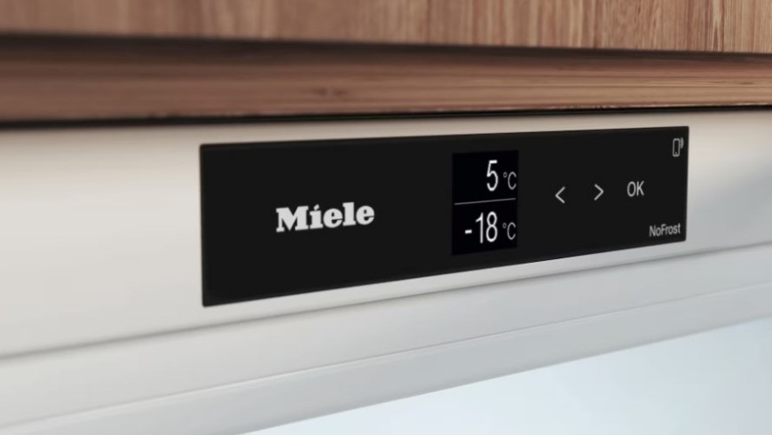 Chladnička s mrazničkou Miele KFN 7833 D biela