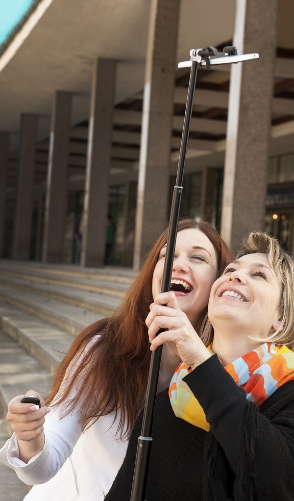 Selfie tyč GoGEN 4 teleskopická, bluetooth Titanium