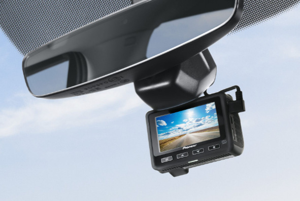 Autokamera Pioneer VREC-Z810SH čierna Autokamera Pioneer VREC-Z810SH čierna