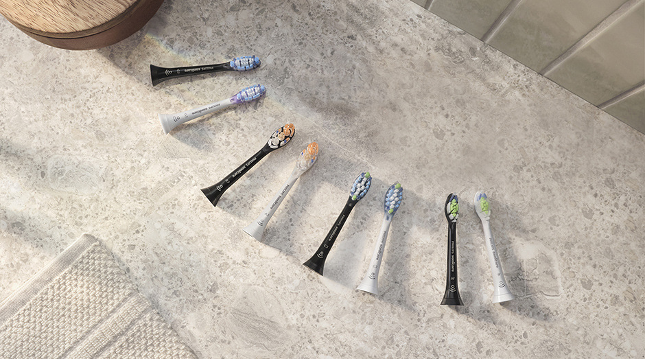 Zubná kefka Philips Sonicare 9000 DiamondClean HX9911/23 biela Zubná kefka Philips Sonicare 9000 DiamondClean HX9911/23 biela