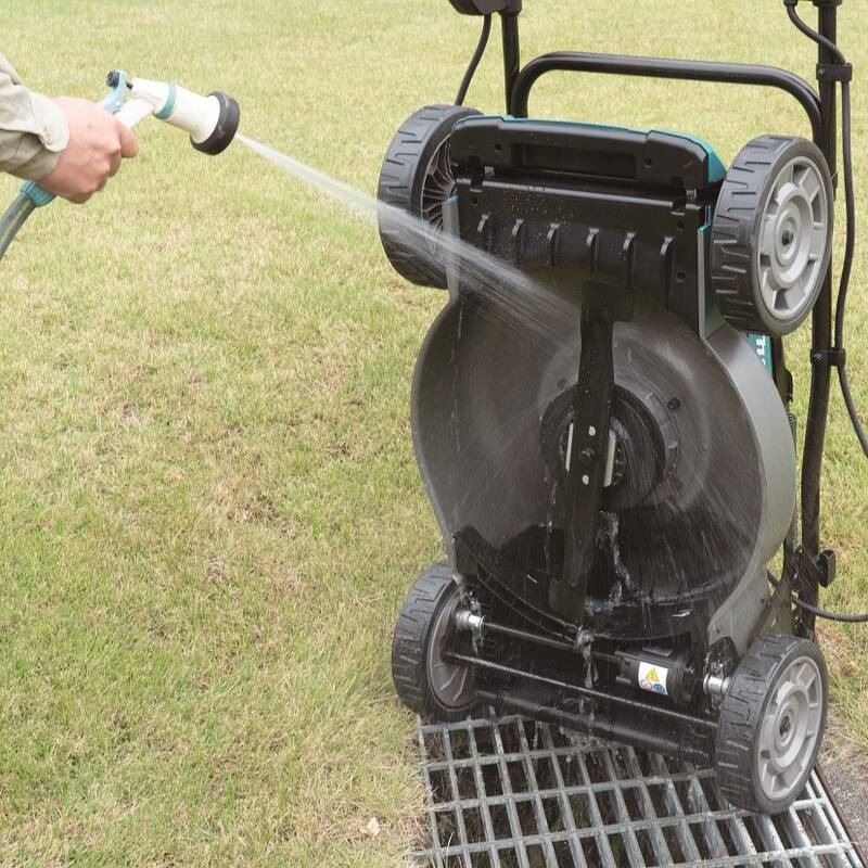 Kosačka Makita LM002GZ 530mm Li-ion XGT 40V (bez batérie) Kosačka Makita LM002GZ 530mm Li-ion XGT 40V (bez batérie)