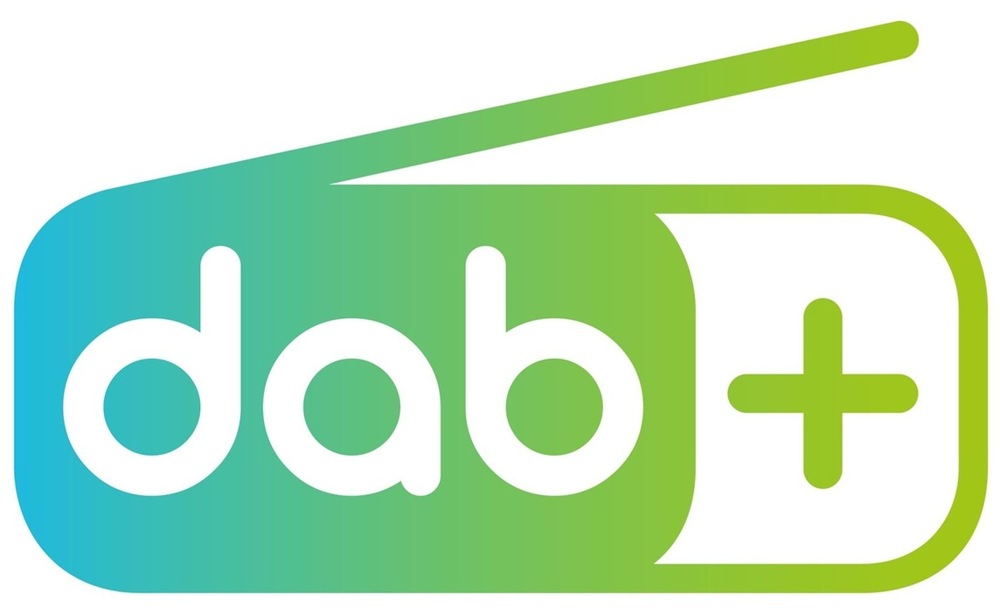 Autorádio Blaupunkt Frankfurt RCM 82 DAB čierne Autorádio Blaupunkt Frankfurt RCM 82 DAB má funkciu DAB+