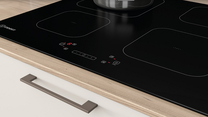Indukčná varná doska Indesit IS 83Q60 NE čierna Indukčná varná doska Indesit IS 83Q60 NE čierna