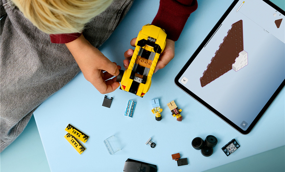 Stavebnica LEGO® City 60487 Žlutý taxík Taxikár a turista môžu vďaka batožine rozohrávať najrôznejšie cesty a každodenné situácie z mesta.