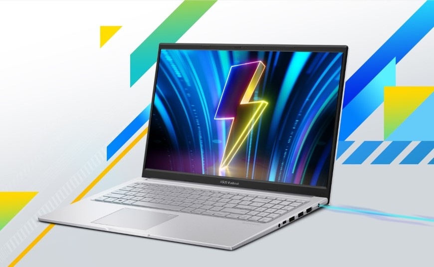 Notebook Asus Vivobook 15 modrý Ilustrácia blesku na obrazovke laptopu Asus Vivobook 15 s dlhou výdržou batérie