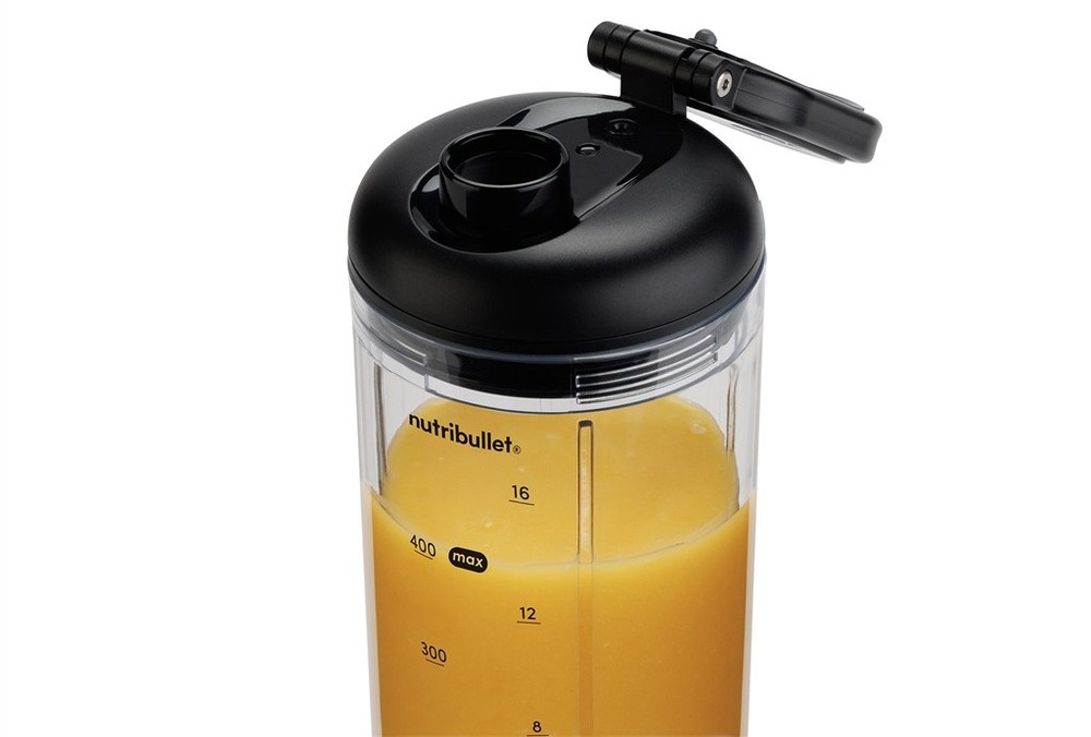 Stolný mixér Nutribullet Flex NBP013GM antracitová farba Uzatváracie výčko prenosnej nádoby stolného mixéra Nutribullet Flex NBP013GM