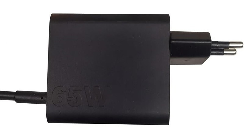 Napájací adaptér MSI s výkonom 65 W, sieťové napájanie