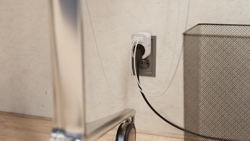 Inteligentná zásuvka Tesla SP300, 2x USB-A/1x USB-C biela TESLA Smart Plug SP300 3 USB