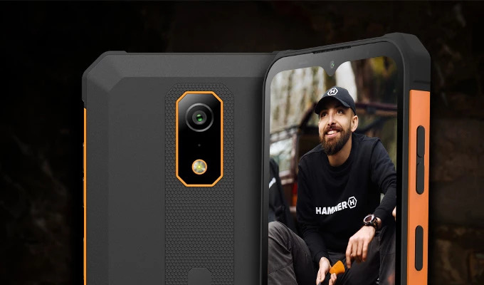 Mobilný telefón myPhone Hammer Iron Va čierny/oranžový "myPhone