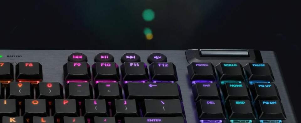 Klávesnica Logitech G915 X Lightspeed TKL Wireless, US layout čierna Klávesnica Logitech G915 X Lightspeed TKL Wireless, US layout čierna