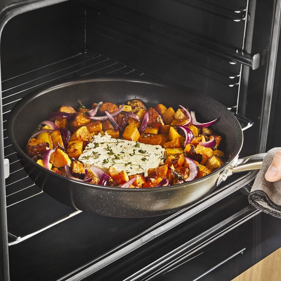 Panvica WOK Tefal Experience G3341943, 28 cm čierna WOK panvica Tefal Experience vhodná do rúry