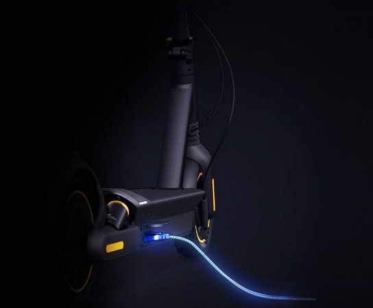 Elektrická kolobežka Segway MAX G2 E