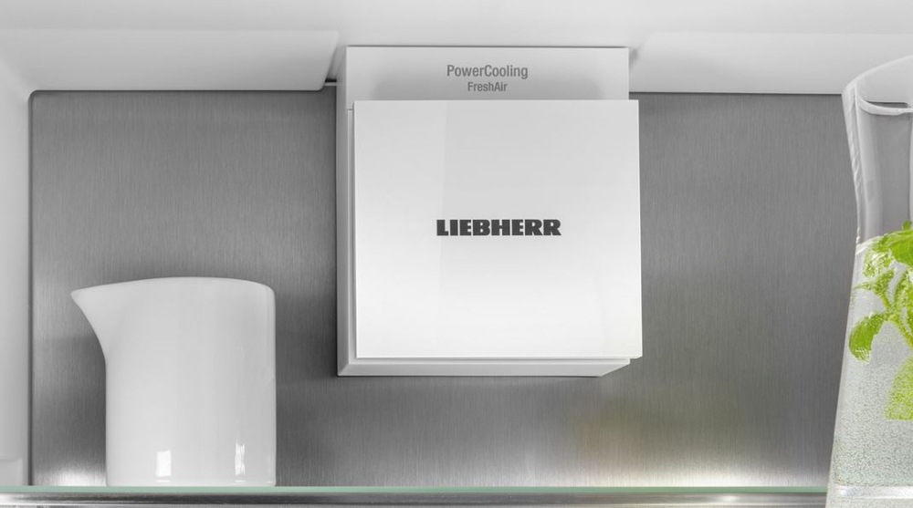 ventilátor powercooling, ktorý rovnomerne šíri vzduch po chladničke Liebherr ICBNbi 5153″ width=