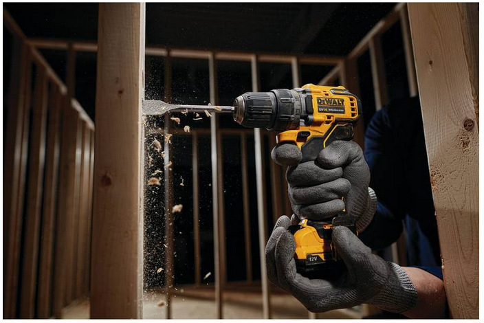 Vŕtací skrutkovač Dewalt 12V DCD701D2-QW (s batériou) Dewalt 12V DCD701D2-QW (s batériou)