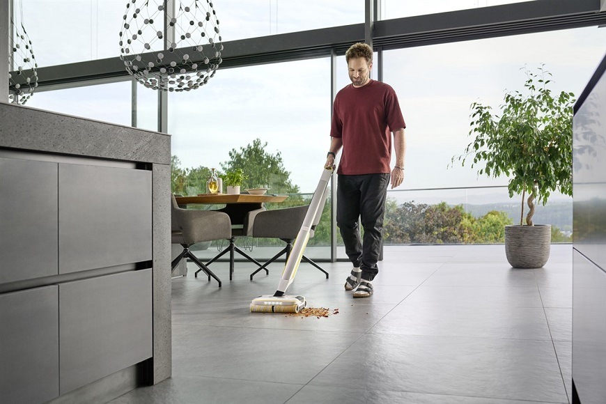 Čistič tvrdých podláh Kärcher Signature Line FC 8 Smart biela