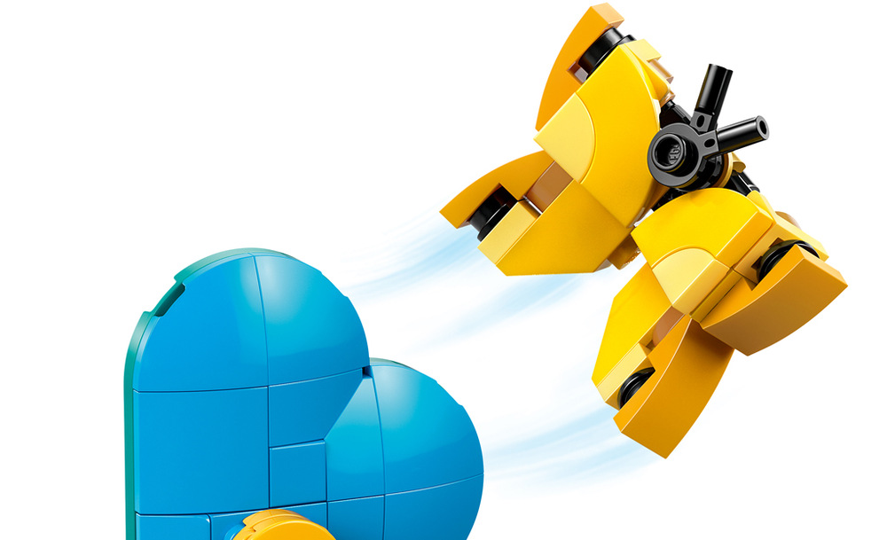 Stavebnica LEGO® │ Disney 43257 Andílek Po hraní sa Anjelik premení na originálnu dekoráciu, ktorá skvele doplní rozprávkovú zbierku.