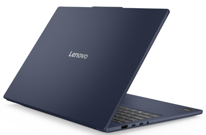 Zadné veko notebooku Lenovo IdeaPad Slim 5 s logom a konektormi na ľavom boku