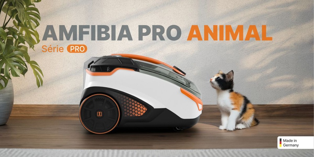 Viacúčelový vysávač Thomas Amfibia PRO Animal čierny/biely Bezvreckový vysávač Thomas Amfibia PRO Animal, vedľa ktorého sedí mačiatko
