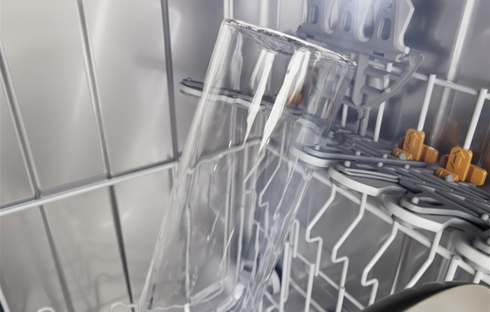 Umývačka riadu Miele G 7040 SCi AutoDos Detail držiaka FlexCare Glass & Bottle vstavané umývačky Miele držiaceho pohár