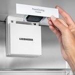 Chladnička s mrazničkou Liebherr Pure KGN 52Vd03 biela