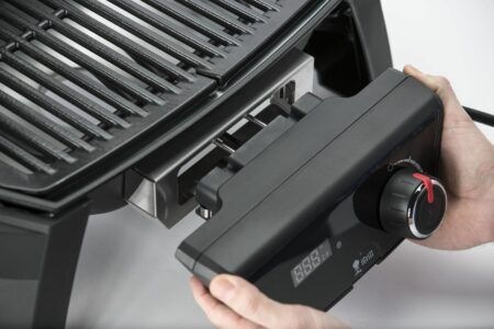 Weber PULSE 1000, černá