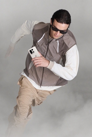Mobilný telefón OnePlus 15 5G 16 GB / 512 GB fialový