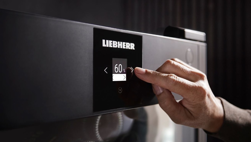 Vínotéka Liebherr GrandCru Selection WSbli 7731 čierna Vinotéka Liebherr WSbli 7731″ width=