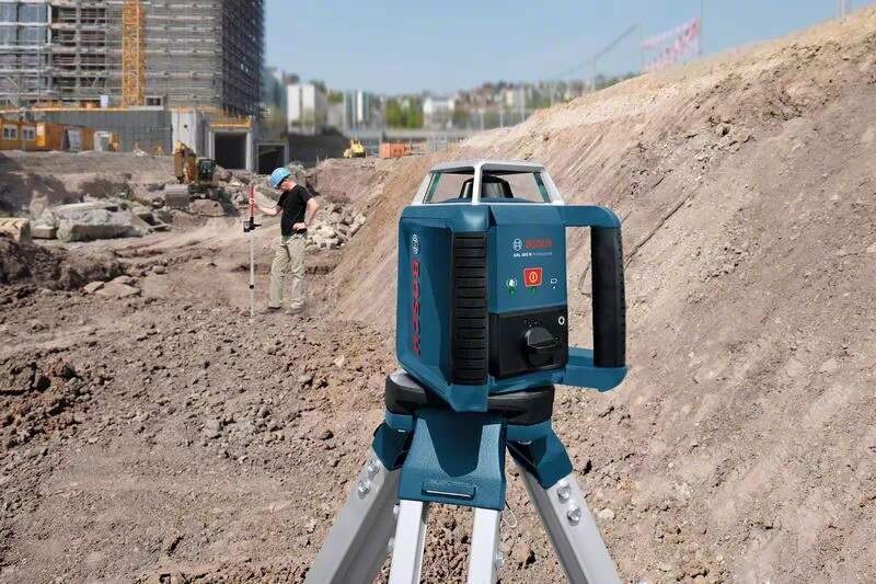 Rotačný laser Bosch Professional GRL 400H + LR1 (1X 9v baterie 6LR20) Rotačný laser Bosch Professional GRL 400H + LR1 (1X 9v baterie 6LR20)