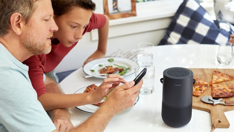 Prenosný reproduktor Bose Home speaker Portable čierny Prenosný reproduktor Bose Home speaker Portable čierny