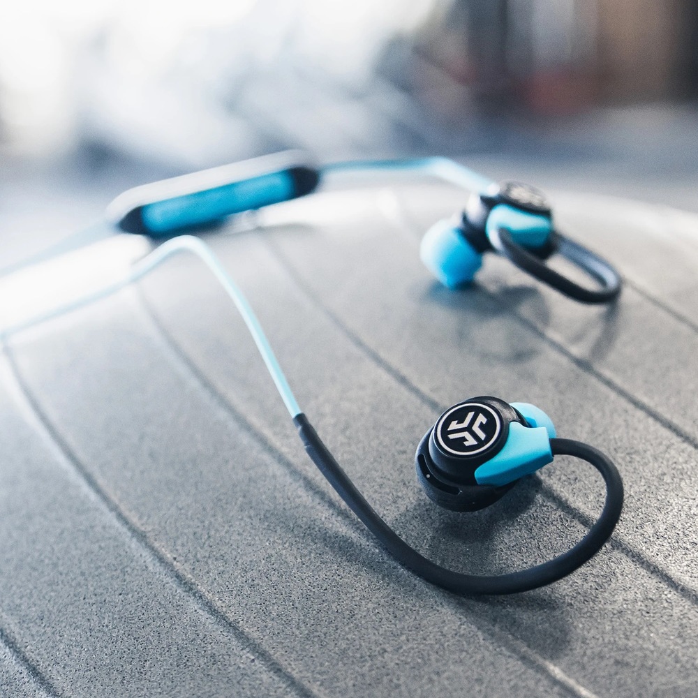 Slúchadlá JLab Fit Sport 3 Wireless Fitness čierna JLab Fit Sport 3 Wireless Fitness Earbuds