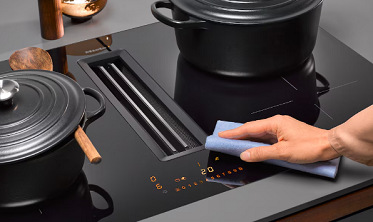 Indukčné varné dosky s odsávaním Miele KMDA 7676 FL-U BlackPerfection čierna MIEKMDA7676FLU