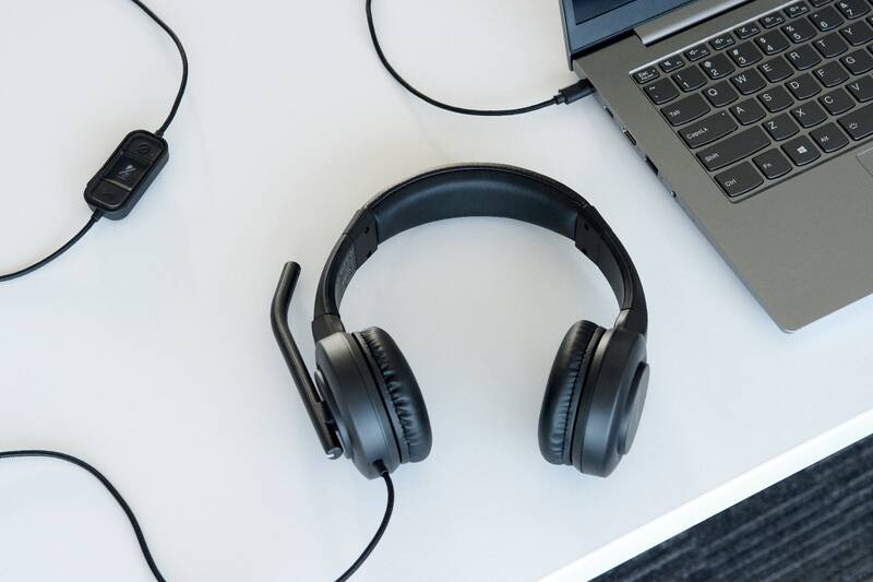 Headset KENSINGTON H1000 USB-C čierny