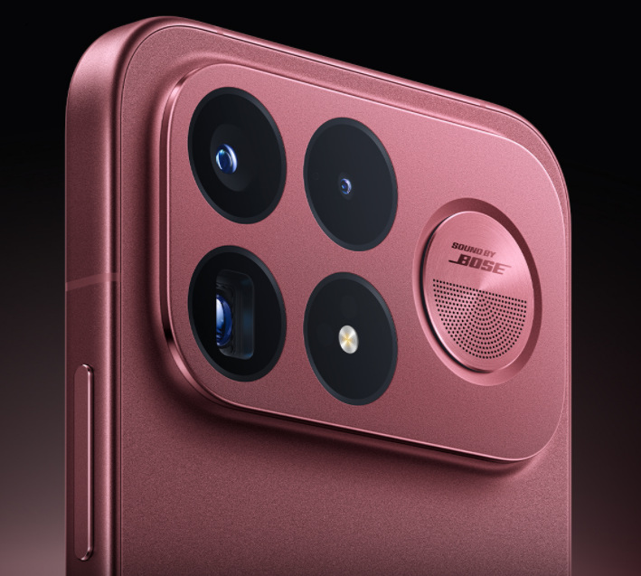 Mobilný telefón Poco F9 Ultra 5G 12 GB / 256 GB červený Poco F9 Ultra sa opiera o 200Mpx fotoaparát