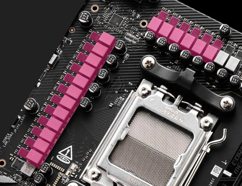 Základná doska MSI MPG X870E CARBON WIFI MSI MPG X870E CARBON využíva 18+2+1fázové napájanie