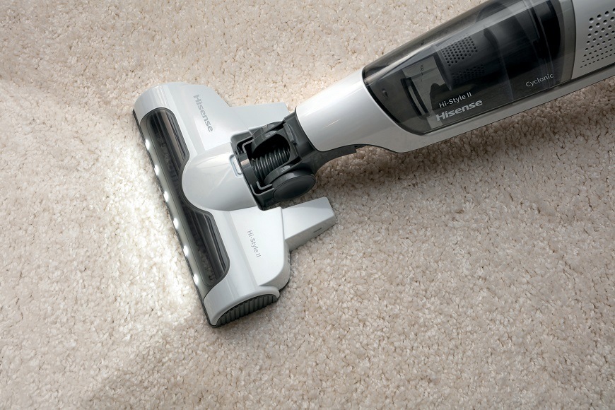 Ručný aj tyčový vysávač Hisense HVC5232W, biely