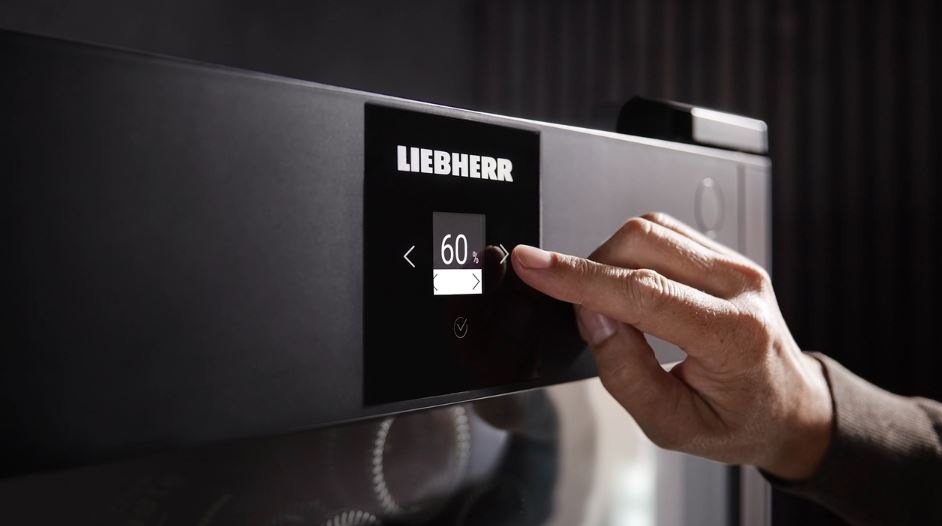 Vínotéka Liebherr GrandCru Selection WSbli 5231 čierna Vinotéka Liebherr WSbli 5231″ width=