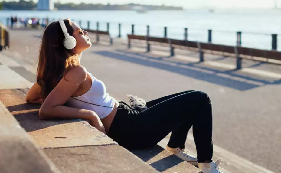Slúchadlá JBL Tune 660NC čierna Slúchadlá JBL Tune 660NC čierna