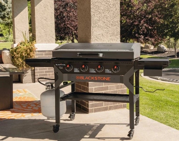Gril záhradný plynový Blackstone 36" Griddle BS-2310 Gril záhradný plynový Blackstone 36" Griddle BS-2310