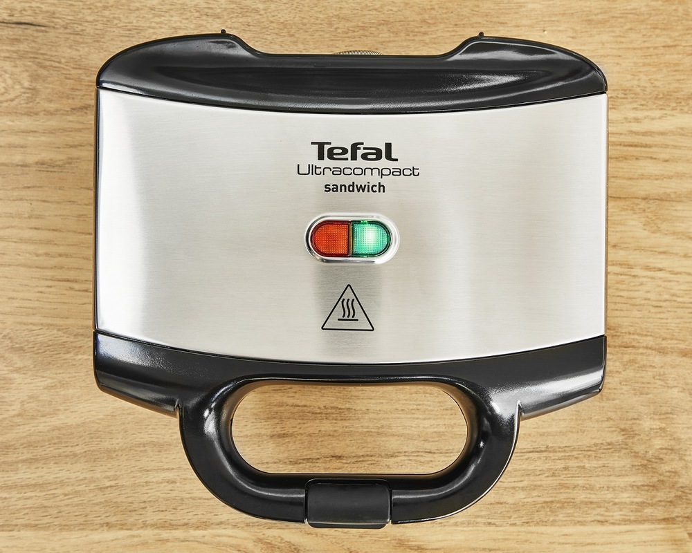 Sendvičovač Tefal Ultracompact SM155212 čierny Sendvičovač Tefal Ultracompact SM155212 čierny